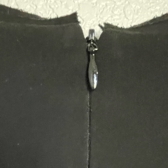 Rag & Bone Raj Black Crepe Sheath with Prominent Copper Stitching size 6 - Picture 10 of 10